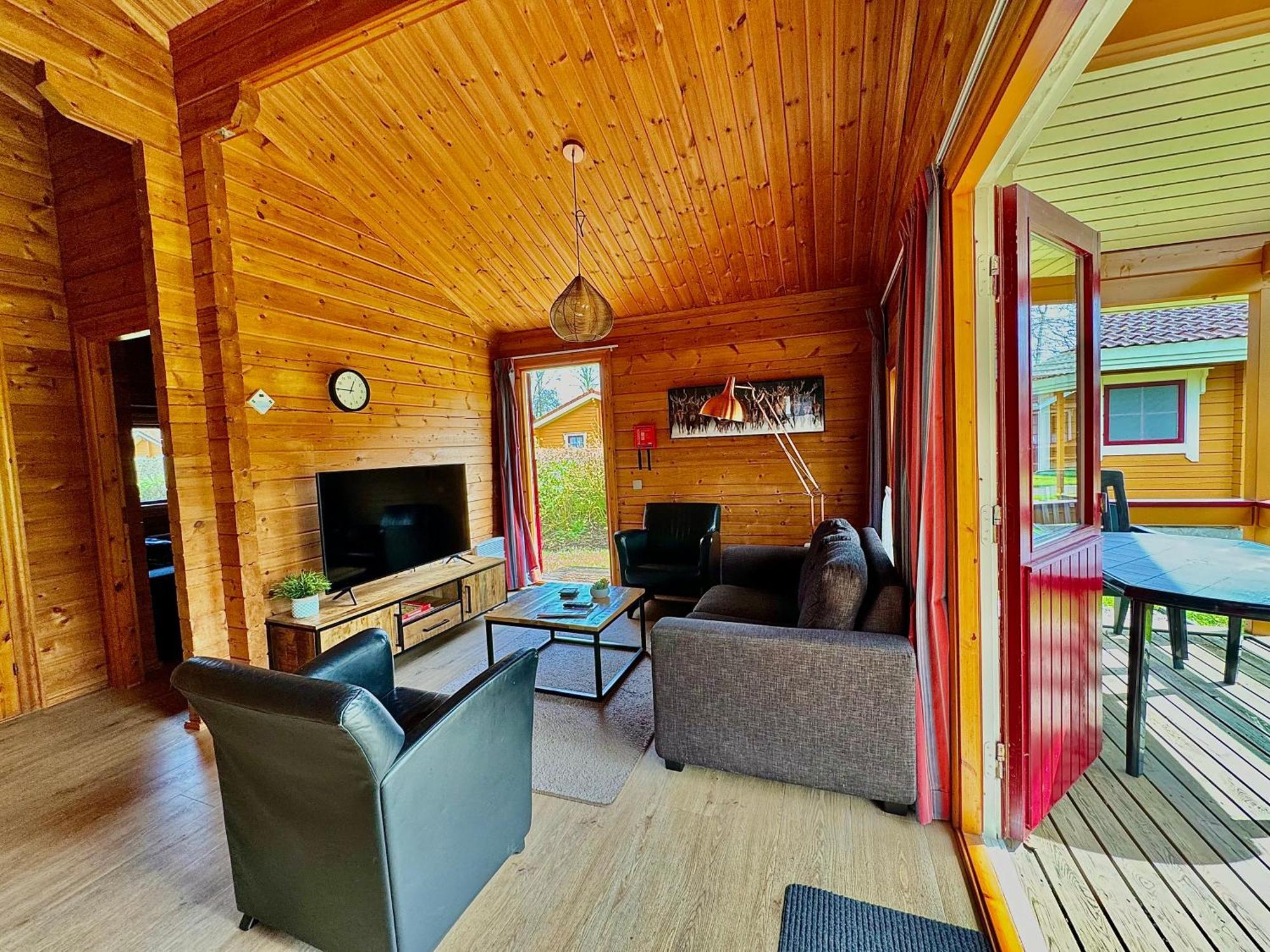 Kiwi-Cabin 45 Gramsbergen エクステリア 写真